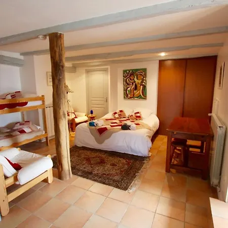 Casa vacanze Hameau Privatif De Charme 30 Pers Saint-Remy (Aveyron)